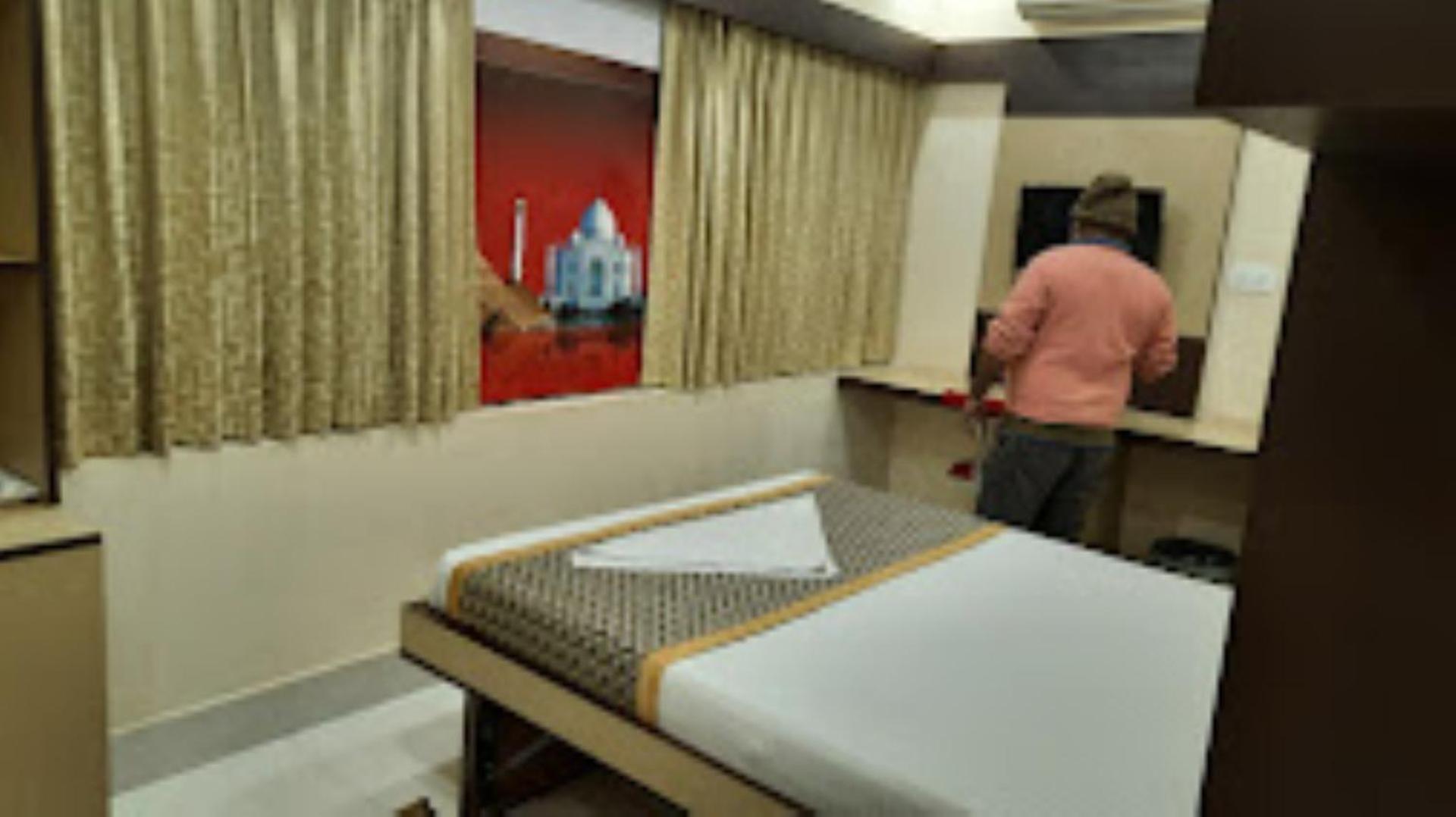 Triumph Inn Bhubaneswar Esterno foto
